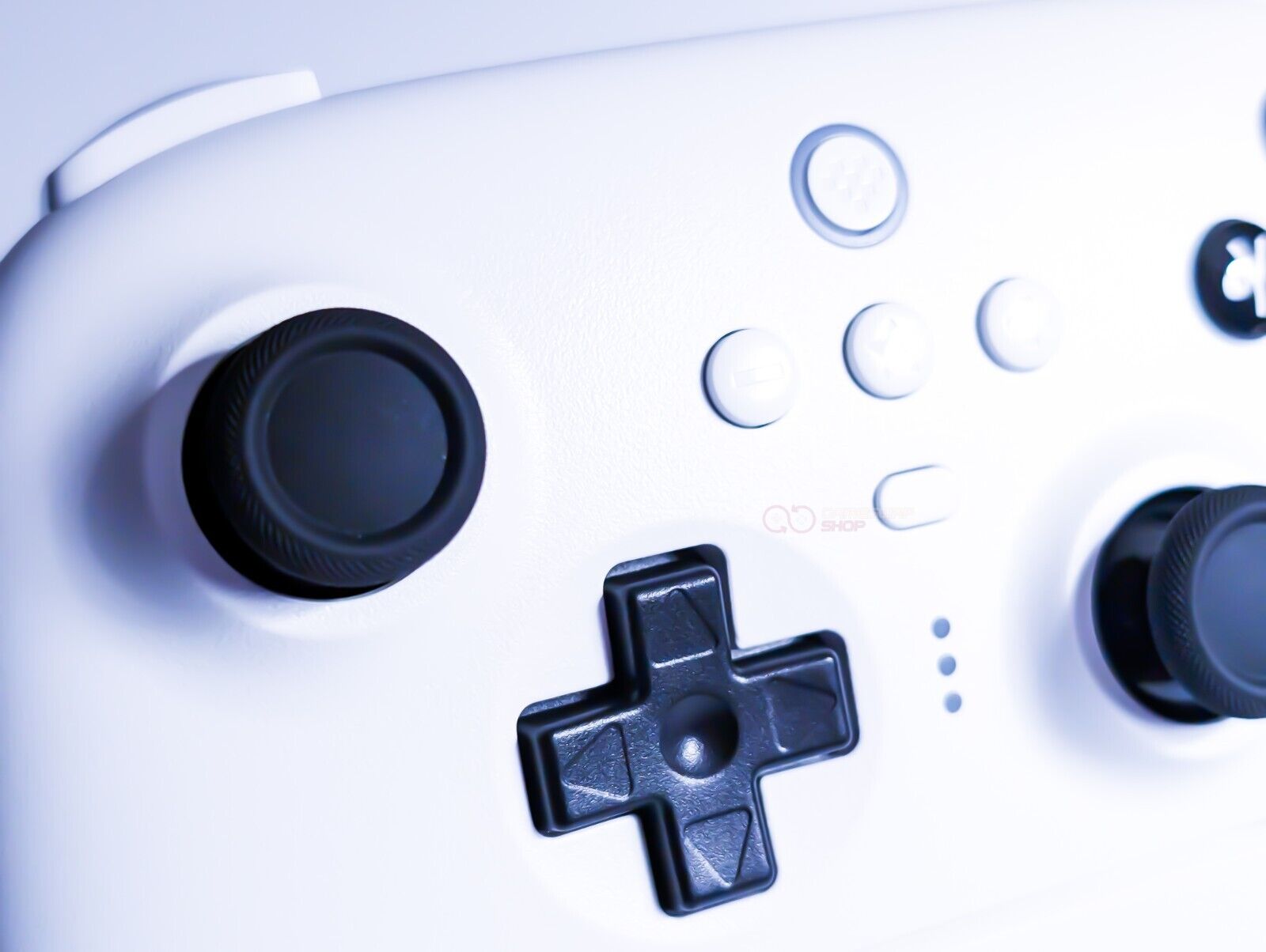 8BitDo Ultimate Bluetooth Controller and Dock for Nintendo Switch - Image 4