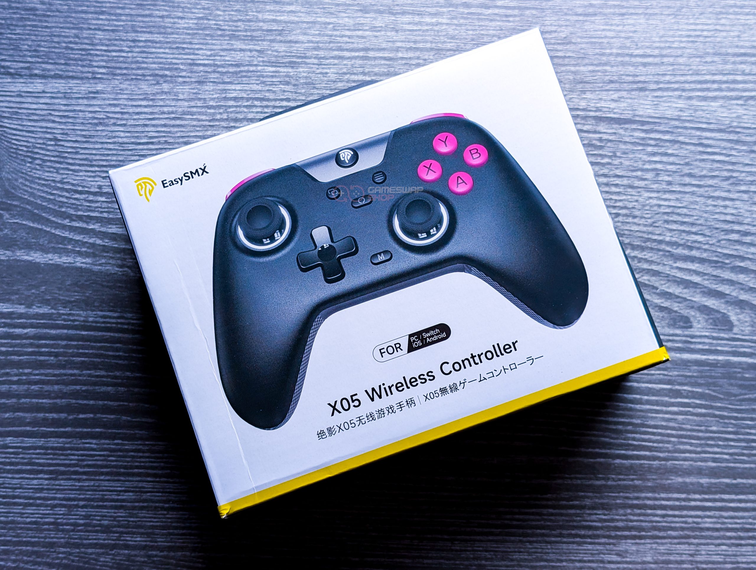 EasySMX X05 Wireless Gaming Controller with Hall Effect Sticks - Image 5