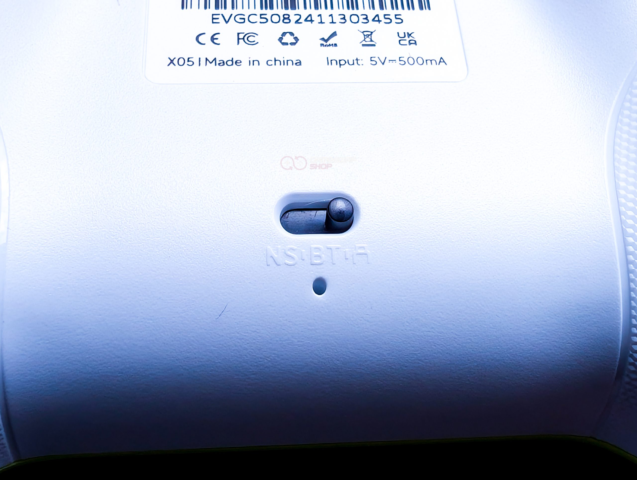 EasySMX X05 Wireless Gaming Controller with Hall Effect Sticks - Image 10